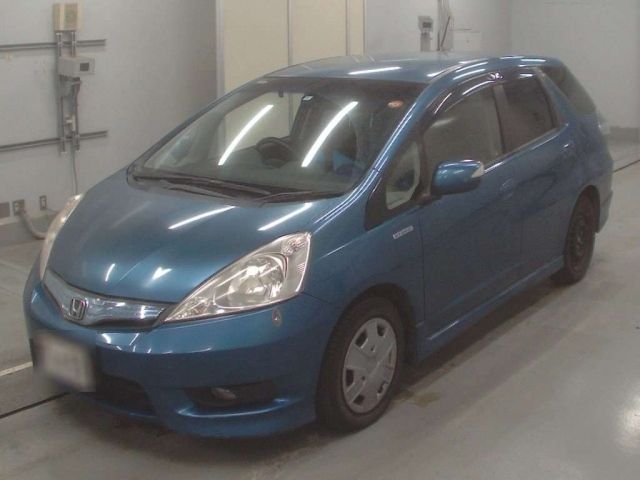 1076 Honda Fit shuttle GP2 2012 г. (CAA Tokyo)